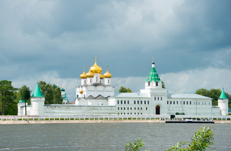 Свято троицкий кострома